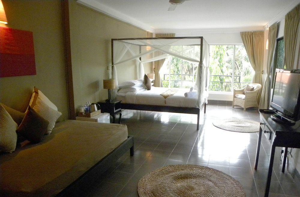 The Willow Boutique Hotel Phnom Penh Dış mekan fotoğraf