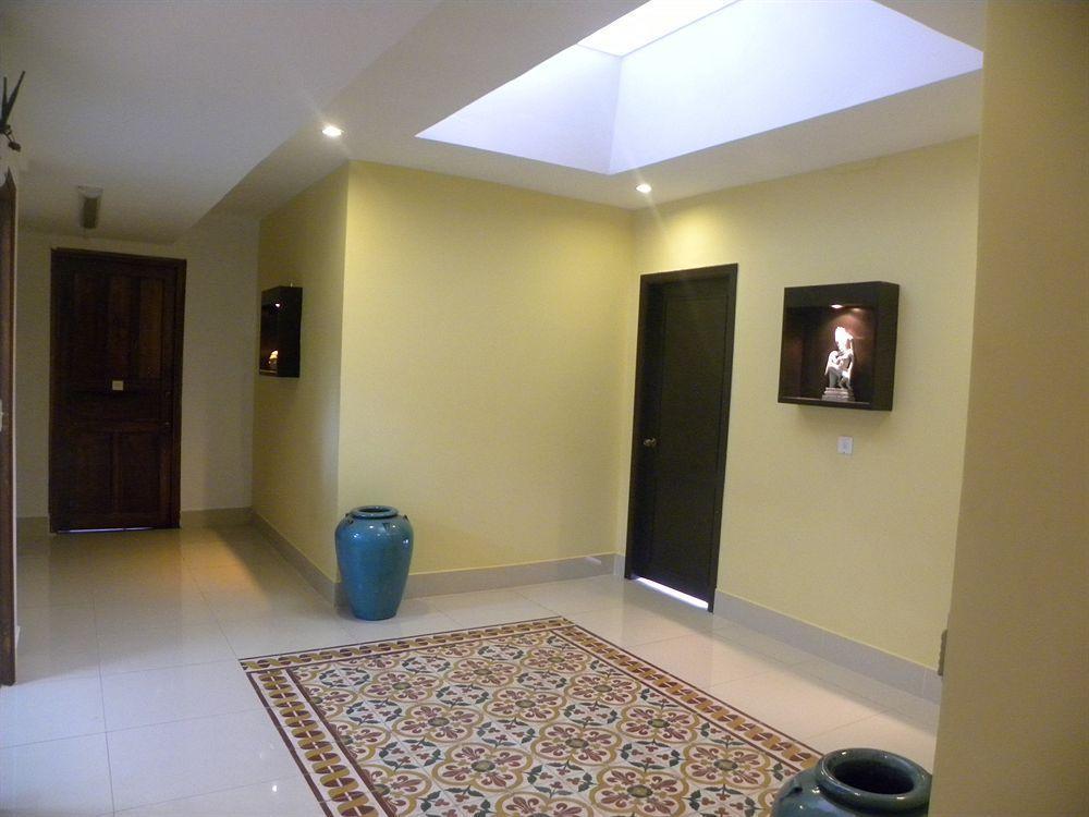 The Willow Boutique Hotel Phnom Penh Dış mekan fotoğraf
