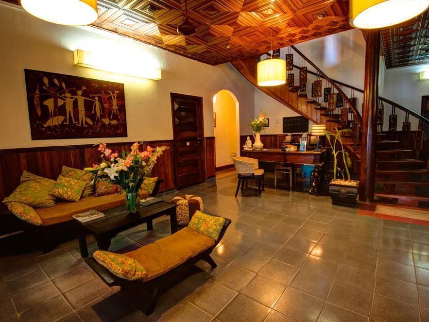 The Willow Boutique Hotel Phnom Penh Dış mekan fotoğraf
